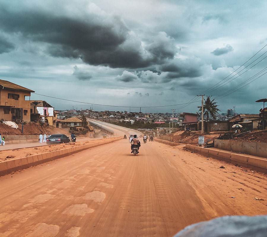 Nigerian road. Photo by @joaccord